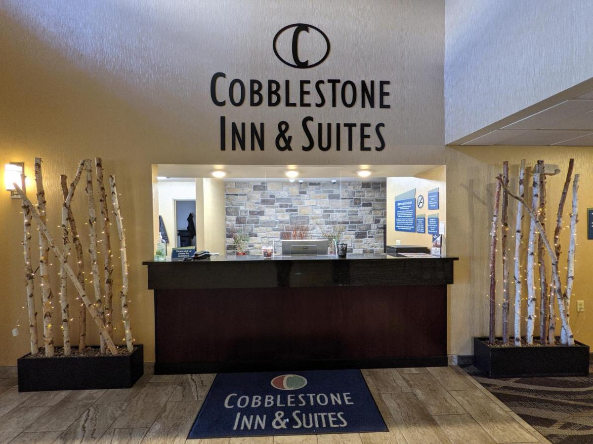 Cobblestone Inn&Suites - Merrill Esterno foto
