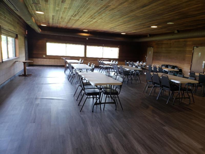 Cobblestone Inn&Suites - Merrill Esterno foto