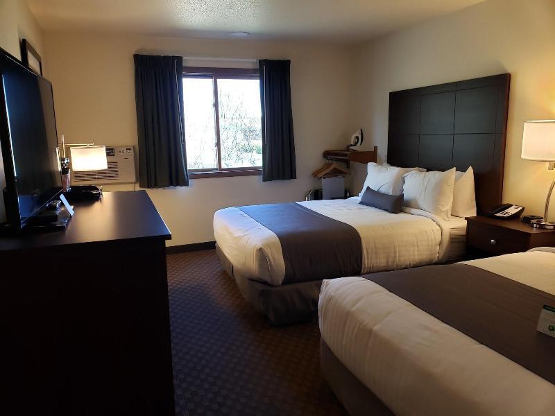 Cobblestone Inn&Suites - Merrill Esterno foto