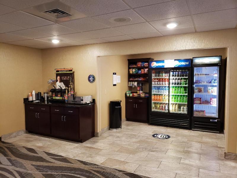 Cobblestone Inn&Suites - Merrill Esterno foto