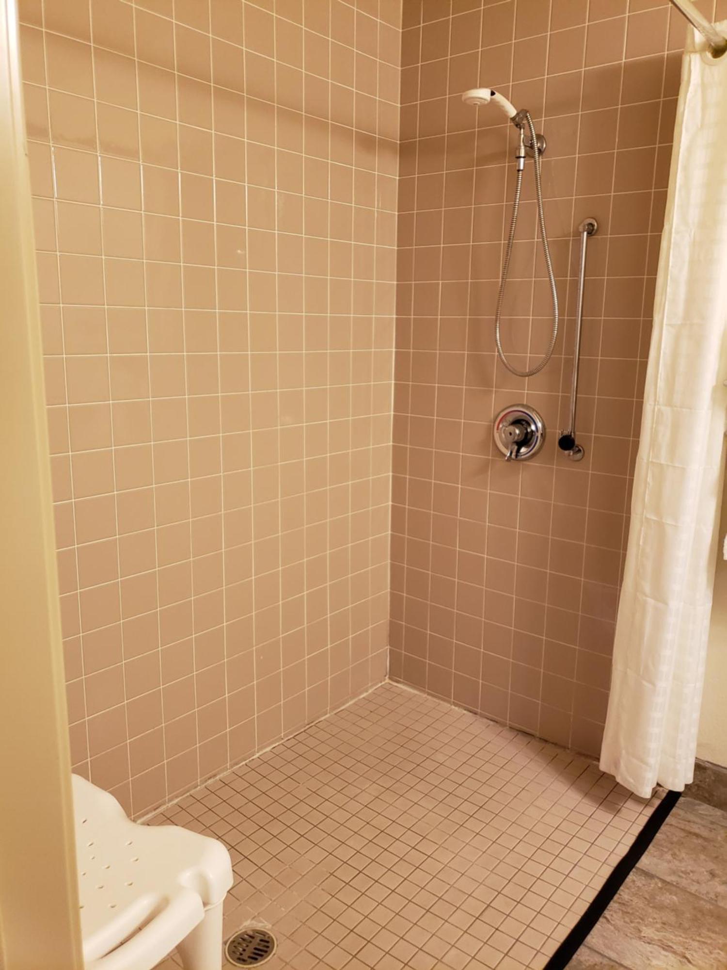 Cobblestone Inn&Suites - Merrill Esterno foto