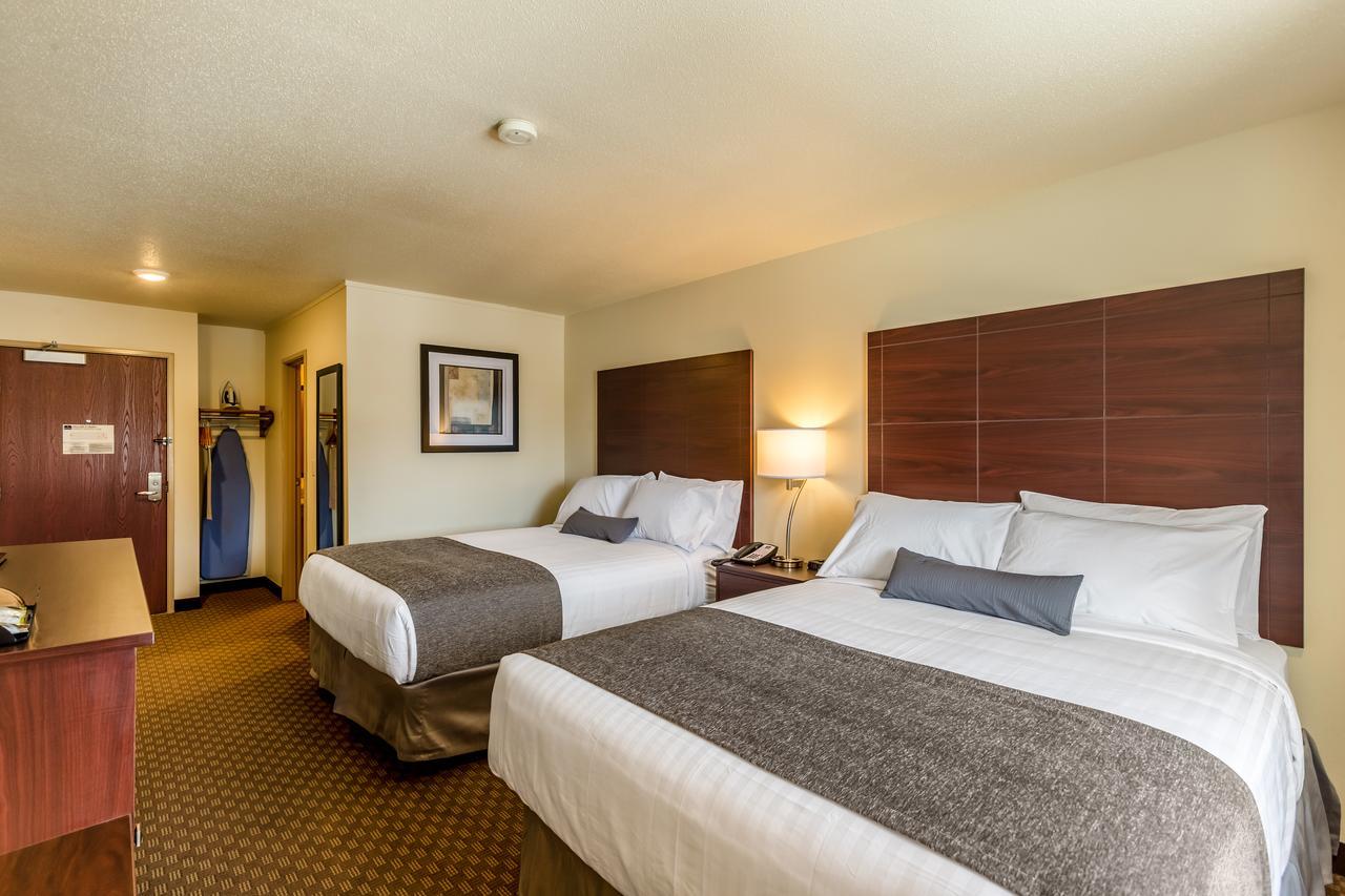 Cobblestone Inn&Suites - Merrill Esterno foto